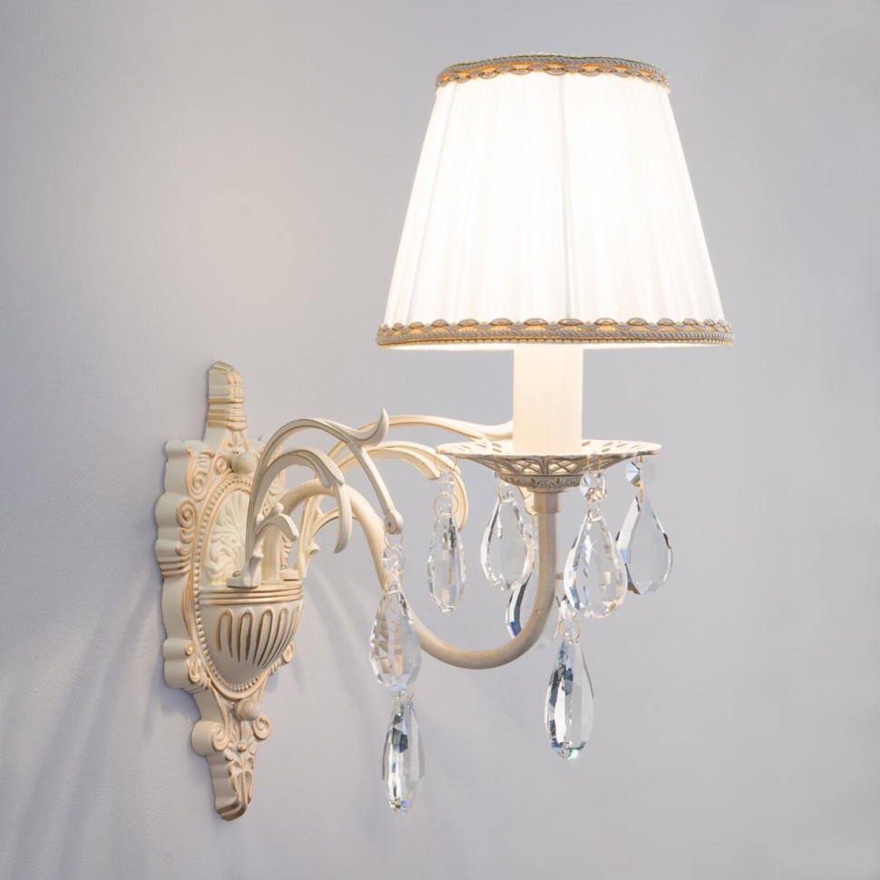 Бра Eurosvet 3637/1 белый с золотом/прозрачный хрусталь Strotskis фото 1 &mdash; Дзинь ля-ля