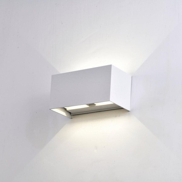 Уличный настенный светодиодный светильник Mantra Davos 7816 — Дзинь ля-ля