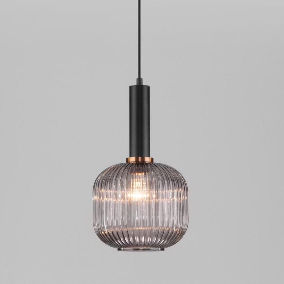 Подвесной светильник Eurosvet 50182/1 дымчатый фото 1 &mdash; Дзинь ля-ля